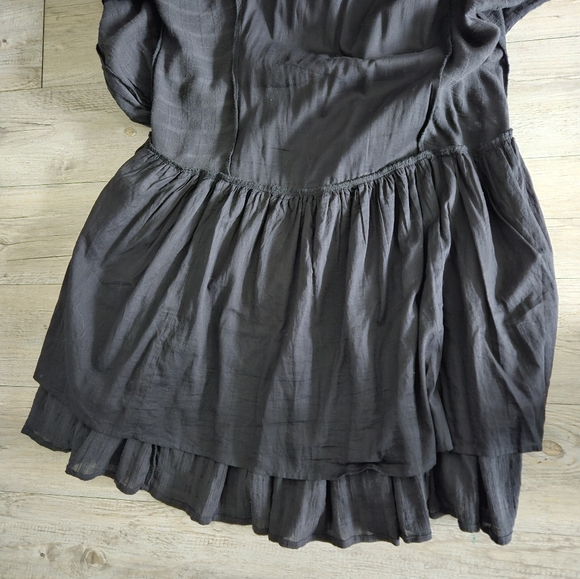 Seafolly Black Smock Long Sleeve Layered Ruffled Open Tie V-neck Dress - Picture 4 of 10